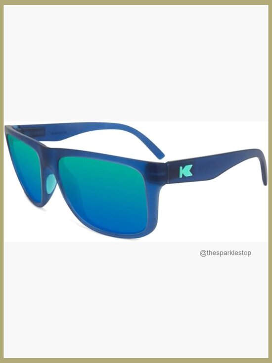 Polarized Square Sunglasses with UV400 Protection - Polycarbonate Frame